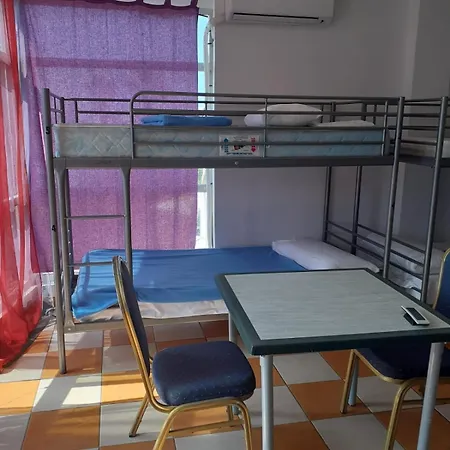 Albergue Hostel Tenerife Alberge Juvenil *